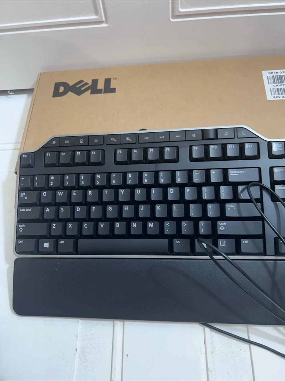 Dell Black Wired Full-Size Keyboard with Palm Rest